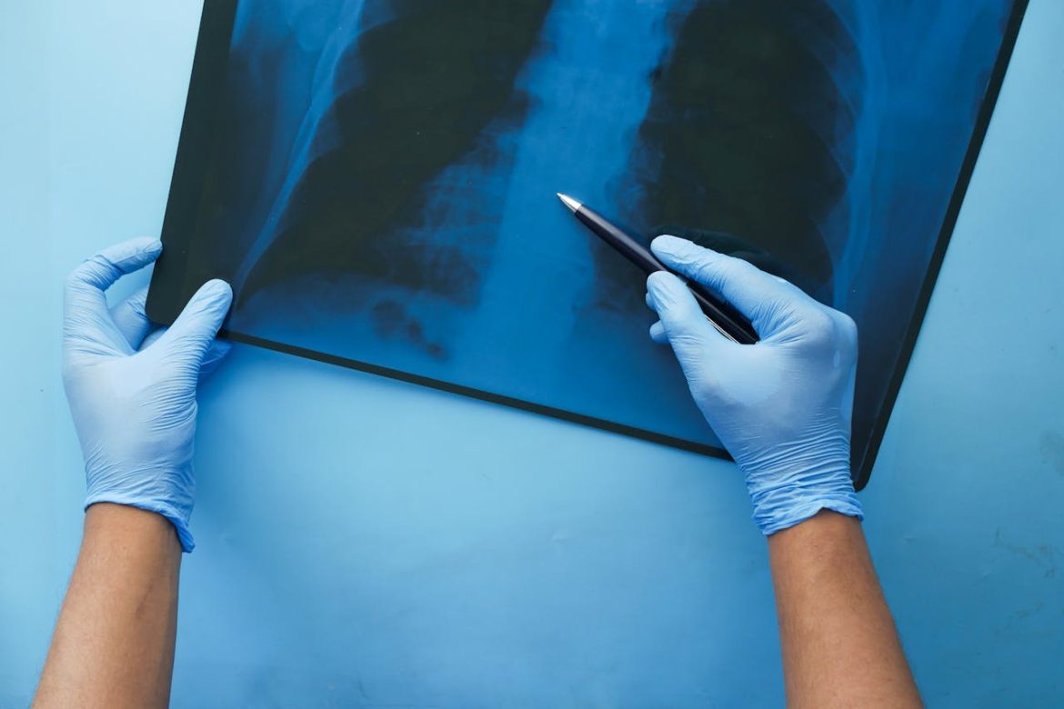 Can you use Symbicort and albuterol together?